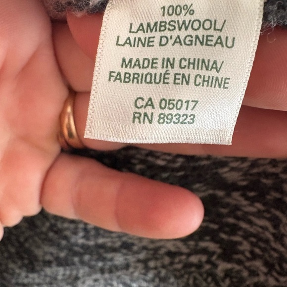 Women’s Roots Gray Chunky Knit Cardigan Wool Sweater - Picture 6 of 8